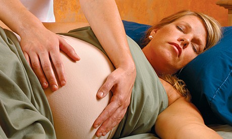 правильная поза беременной женщины при массаже