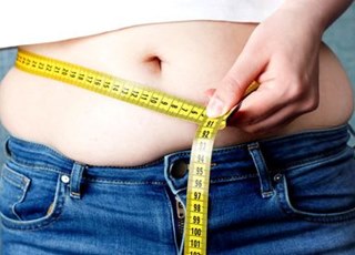 Жир на животе: почему он образуется и 5 упражнений для его ликвидации