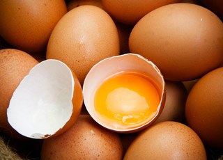 Правда о яйцах: Холестериновые бомбы или суперпродукты?